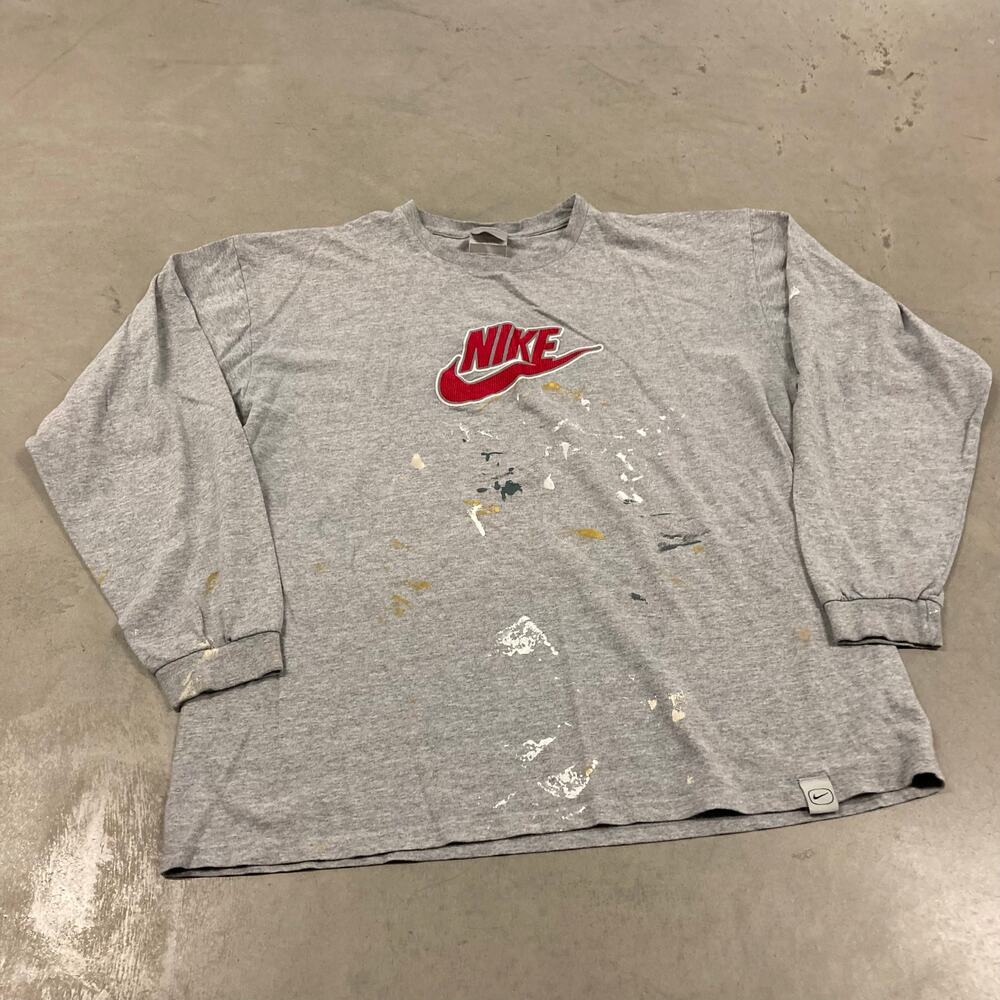 Y2K thrashed Nike long sleeve T-Shirt